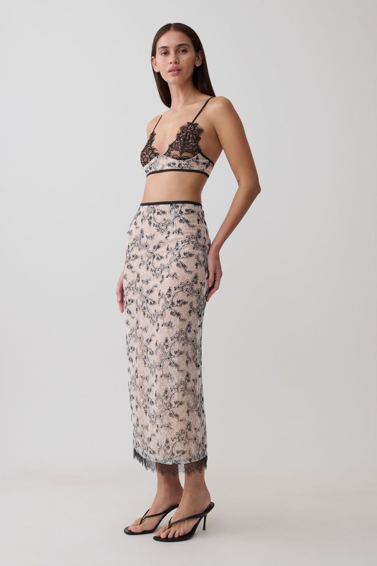 Kimberly Lace Sleeveless Crop Top - Nude Lace
