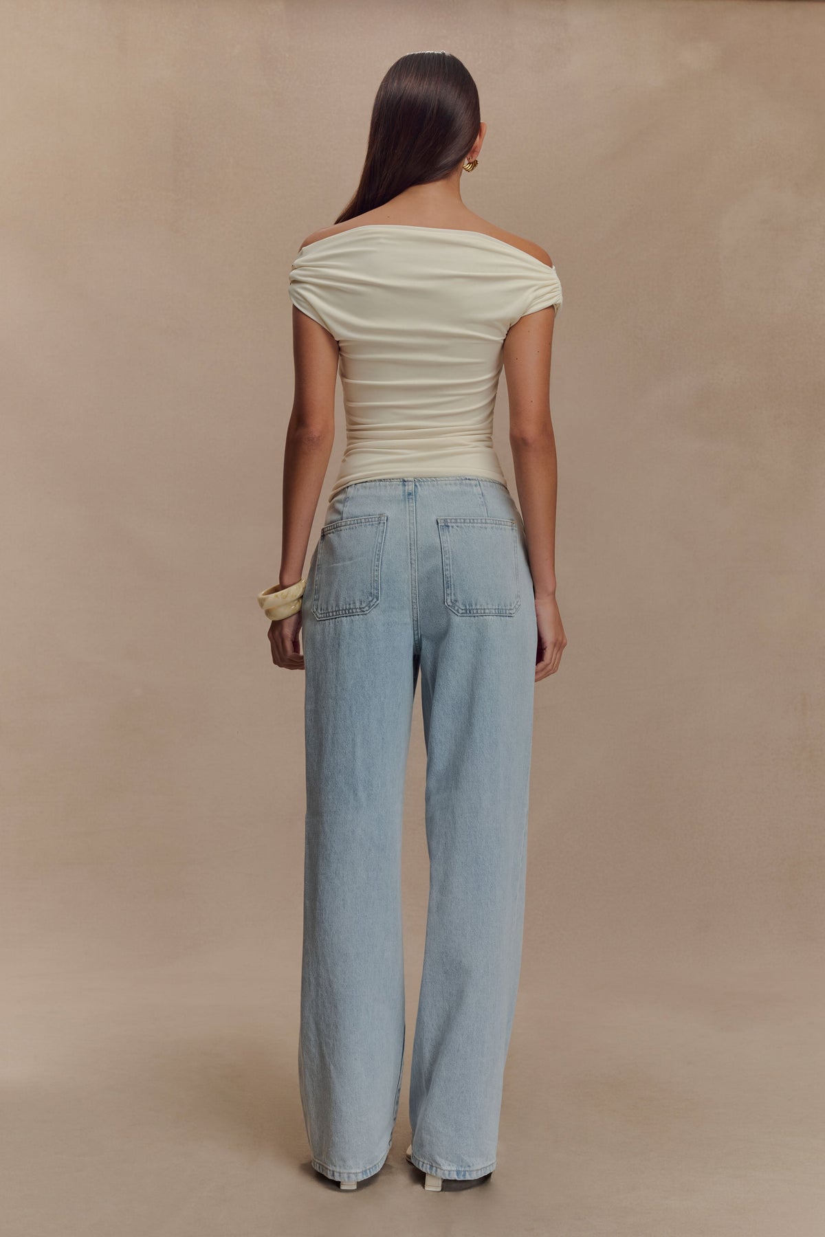 Kinsley Slinky Top With Hardware - Ivory