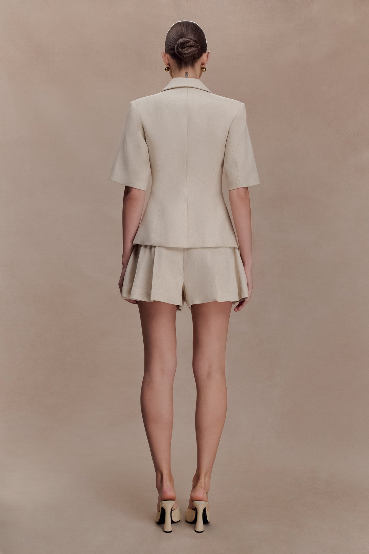 Martine Pleated Linen Short - Natural