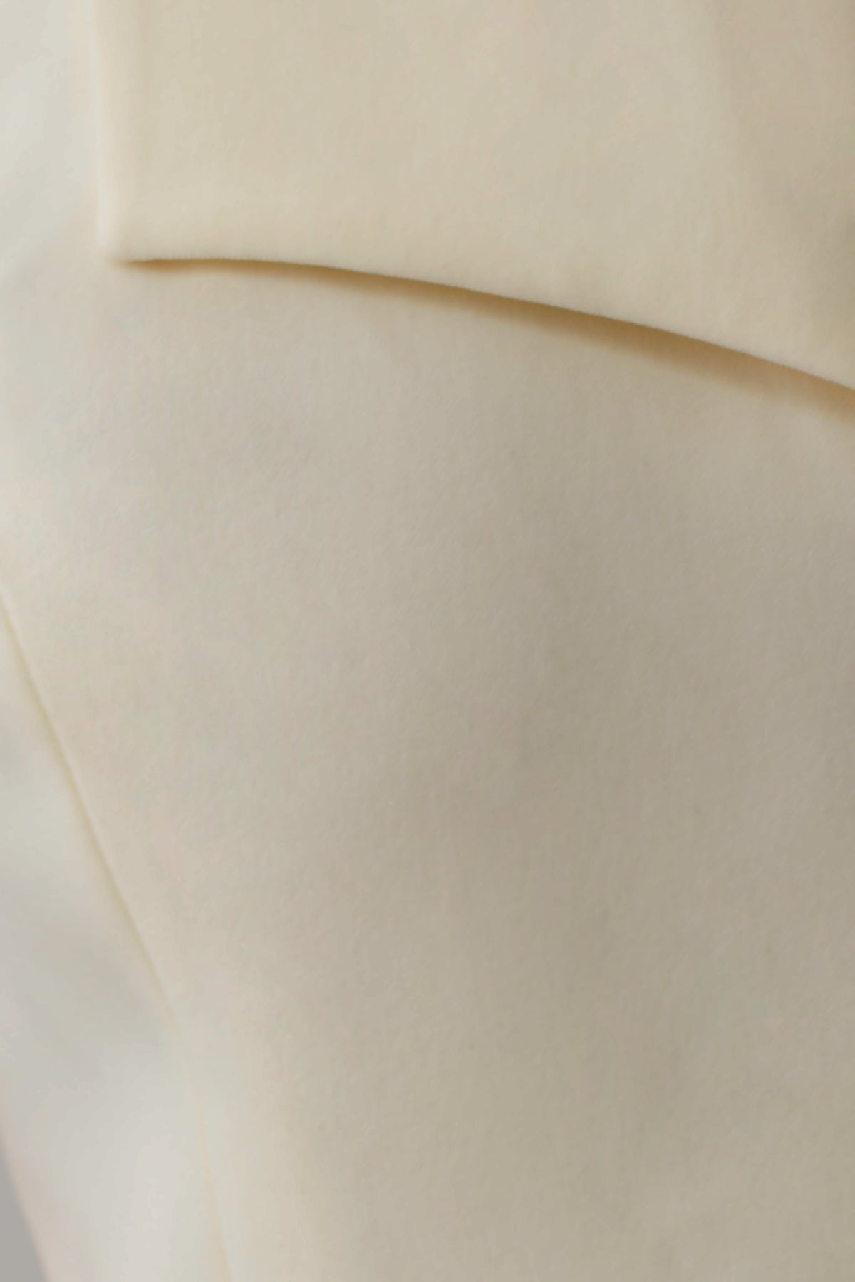 Calla Collared Sleeveless Halter Top - Ivory