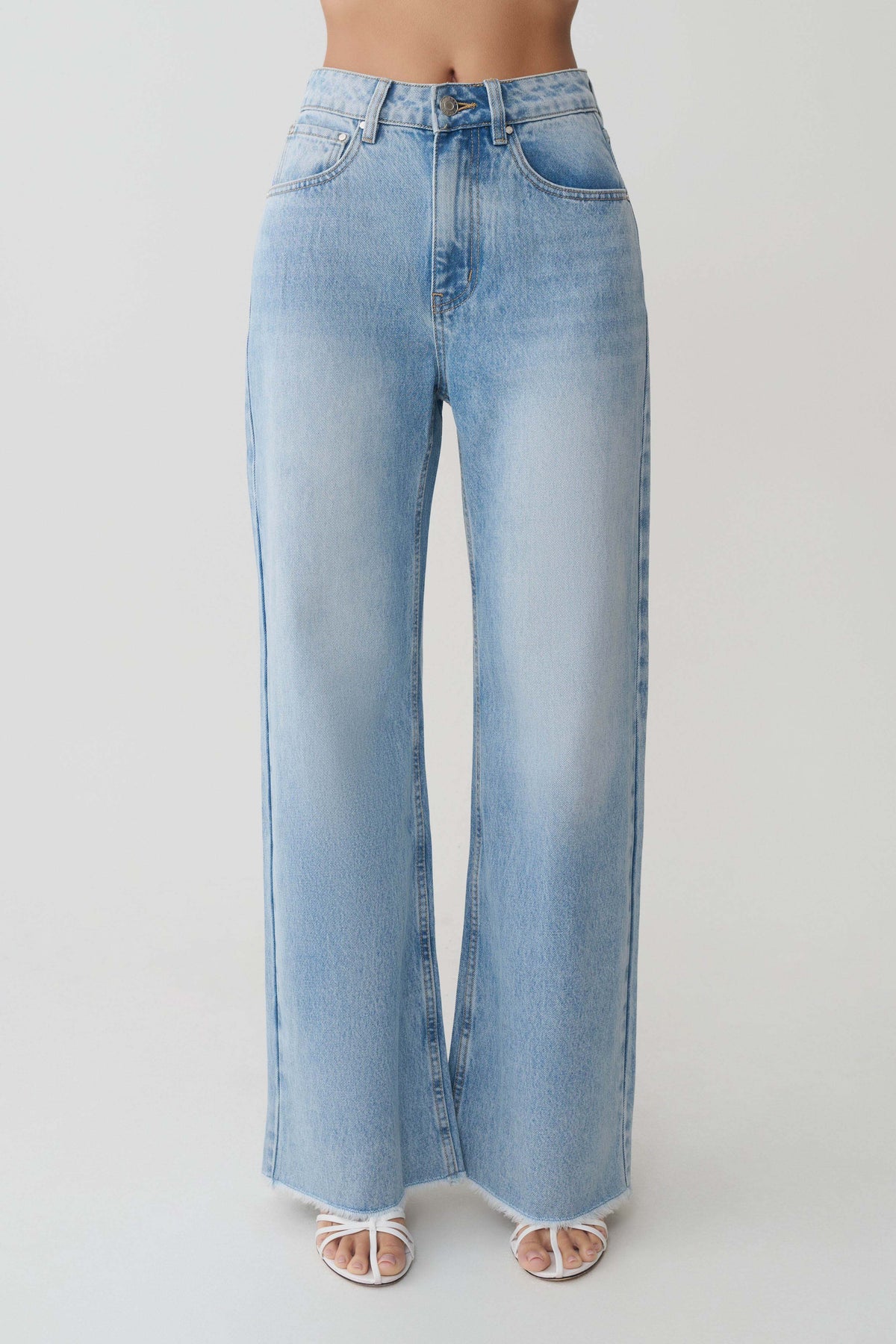 Sebastian Straight Leg Denim Jeans With Fray Hem - Washed Light Blue
