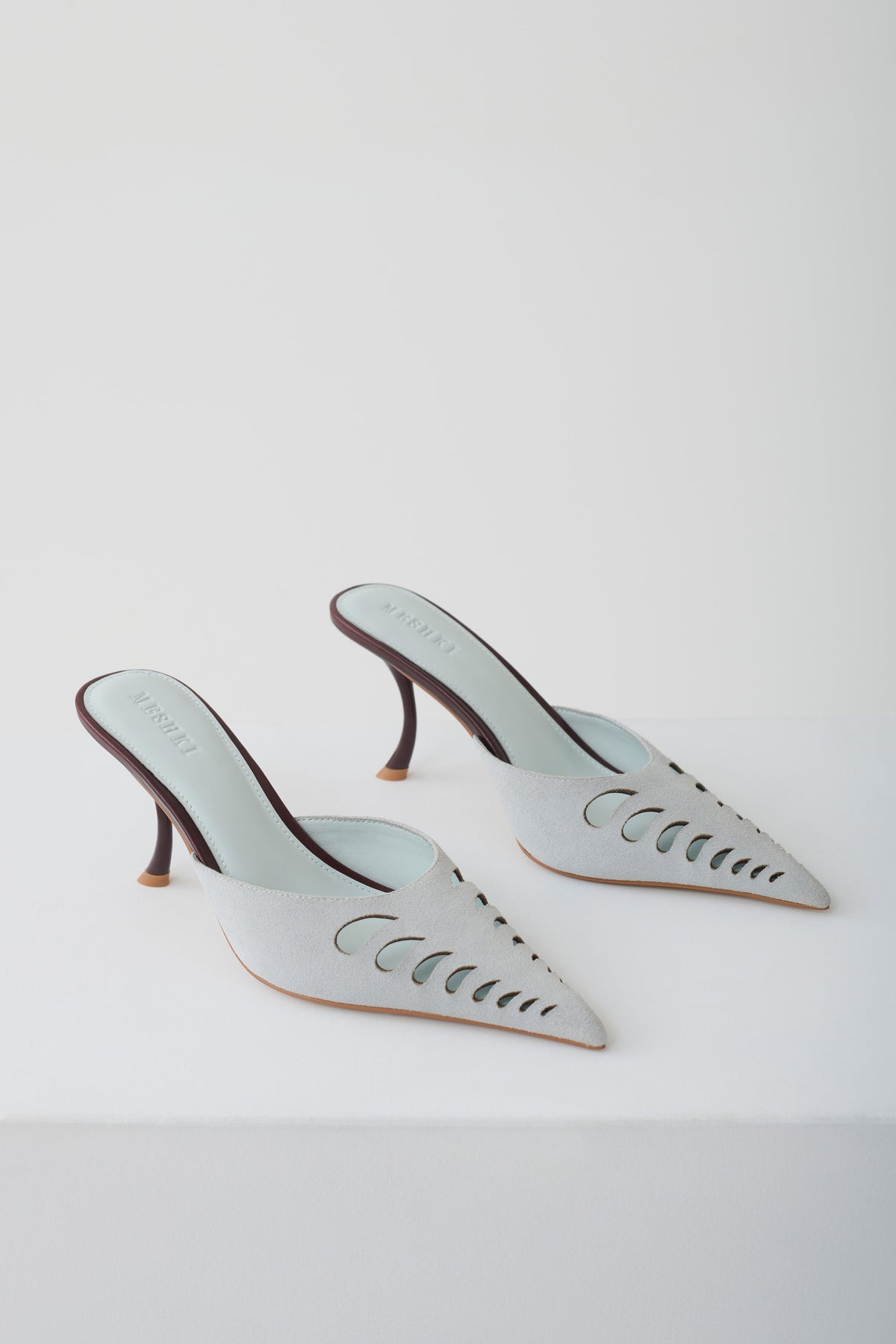 Maddi Pointed Heel - Pale Blue/Burgundy